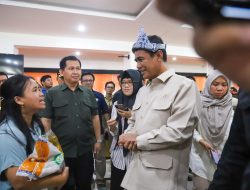 Mentan Amran dan Wamentan Sudaryono Operasi Pasar di Palembang, Ramadan Tenang