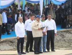 Presiden Prabowo dan Mentan Amran Pimpin Tanam Padi Serentak di 14 Provinsi