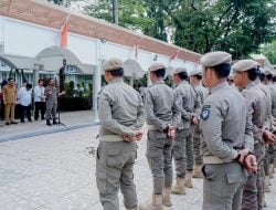 Gubernur Andalan Lepas 48 Satpol-PP