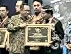 Kemendagri Berikan Penghargaan Pemprov Kaltara Sebagai Provinsi Berkinerja Terbaik Dalam Penerapan Standar Pelayanan Minimal