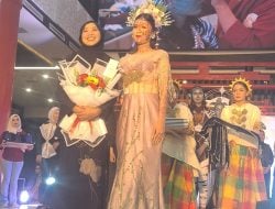Magical Metamorfosis Karya Mahasiswa Pendidikan Tata Rias Jurusan PKK Prodi S1 FT UNM Tampil di Mall Phinisi Point Atrium Tokyo