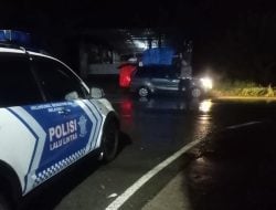 Netizen Sorot Mobil Plat Hitam Angkut Barang