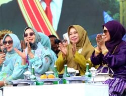 Ketua TP-PKK Hadiri Peringatan Hari Jadi Lutim