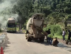 Pemkab Lutim Perbaiki Jalan Rusak di Ruas Atue-Ussu