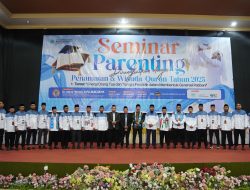 Buka Seminar Parenting yang Dilaksanakan Yayasan Pesantren Wahdah Islamiyah, Pj Wali Kota Berharap Dapat Lahirkan Generasi Rabbani
