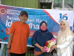 UMB Palopo Distribusi 800 Kilogram Daging Qurban Kepada Warga di Empat Kelurahan