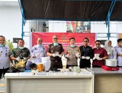 Staf Ahli Pemkot Turut Saksikan Pemusnahan Barang Bukti dan Barang Rampasan oleh Kejari Palopo