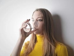 Air Putih Tidak Semua Aman Diminum, Awas Ketahui Jenisnya