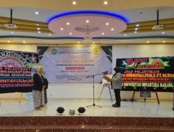 Lantik Tiga Wakil Rektor Baru, Rektor Universitas Graha Edukasi Dr Bdn Nurhikmah Harap Bawa Pencapaian Tertinggi Akademik