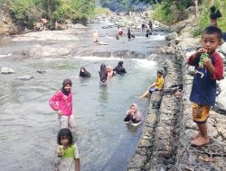 Libur Panjang, Warga Serbu Objek Wisata