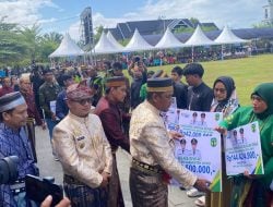 HUT ke-66, Bupati Luwu Serahkan Santunan Kematian BPJamsostek