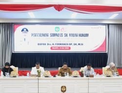 Asisten I Pemkot Palopo Serahkan SK Badan Hukum Koperasi Merah Putih