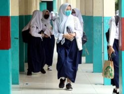 Mendikdasmen Tegaskan Belum Ada Rencana Membuat Kebijakan Sekolah Swasta Gratis